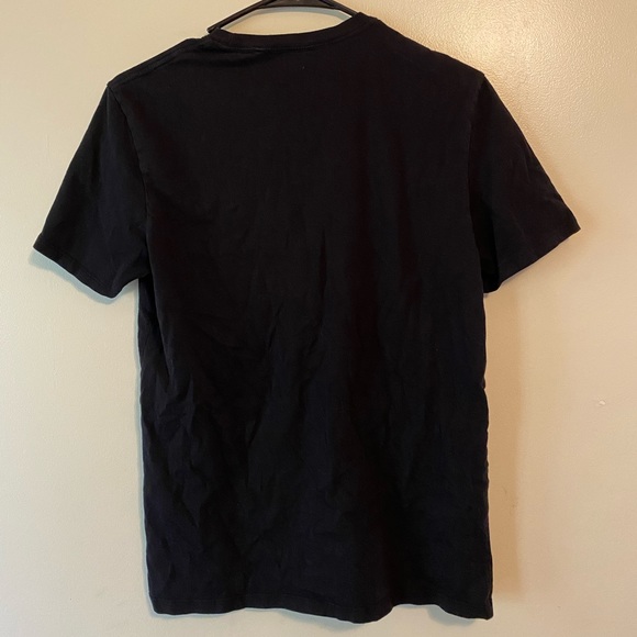 ⚫️Guess Short Sleeve Tee T-Shirt Padded Logo - Picture 2 of 4